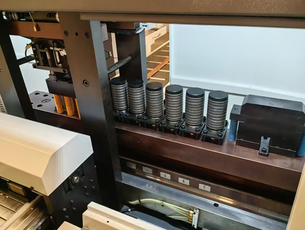 fabrica-maquina-cnc-busbar